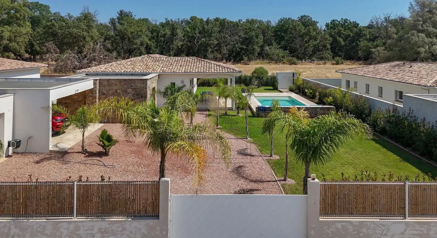 Maison à vendre, 142m², Prunelli-di-Fiumorbo