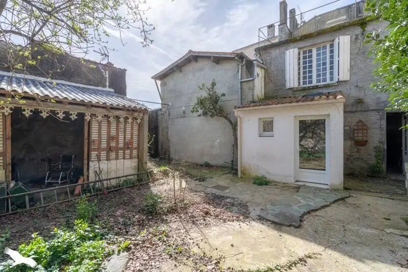 Maison à vendre, 179m², Pons