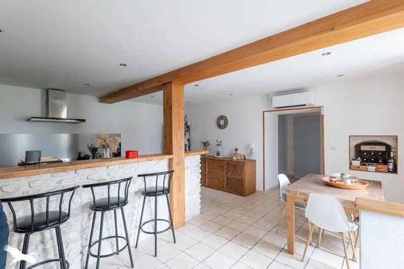 Maison à vendre, 161m², Echebrune