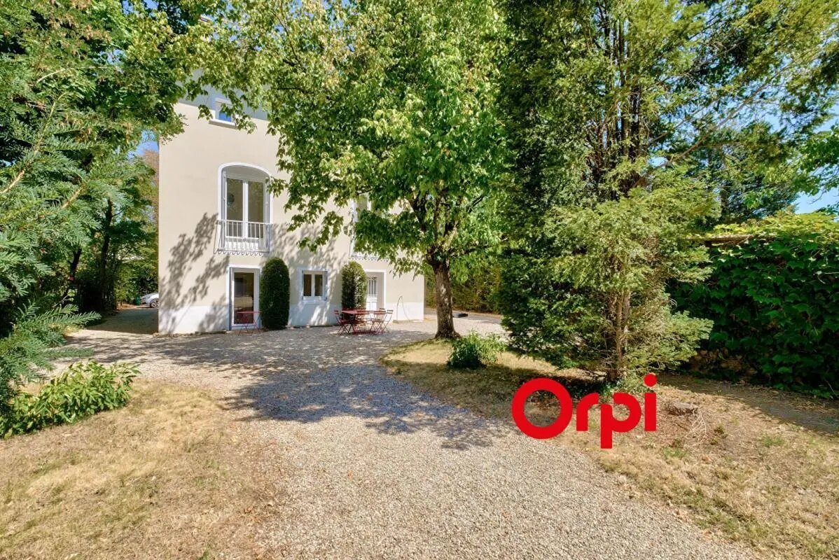Maison à vendre, 240m², Fontaines-sur-Saône