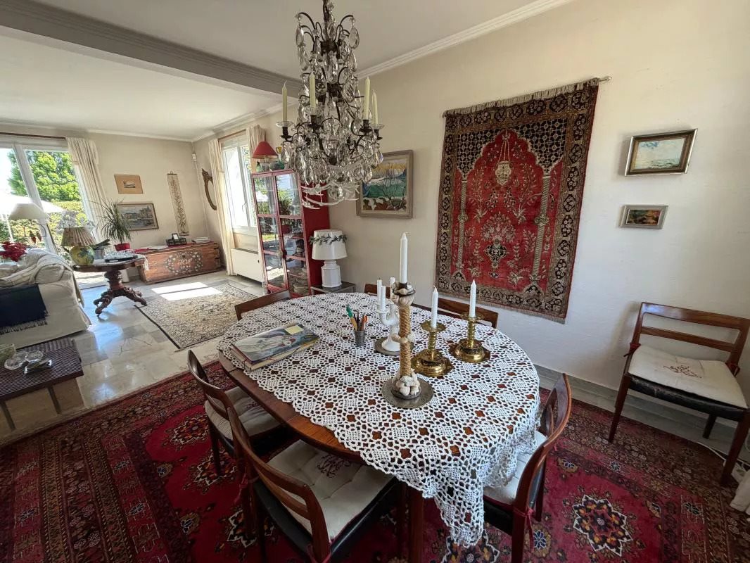 Maison à vendre, 218m², Saint-Cyr-au-Mont-d'Or