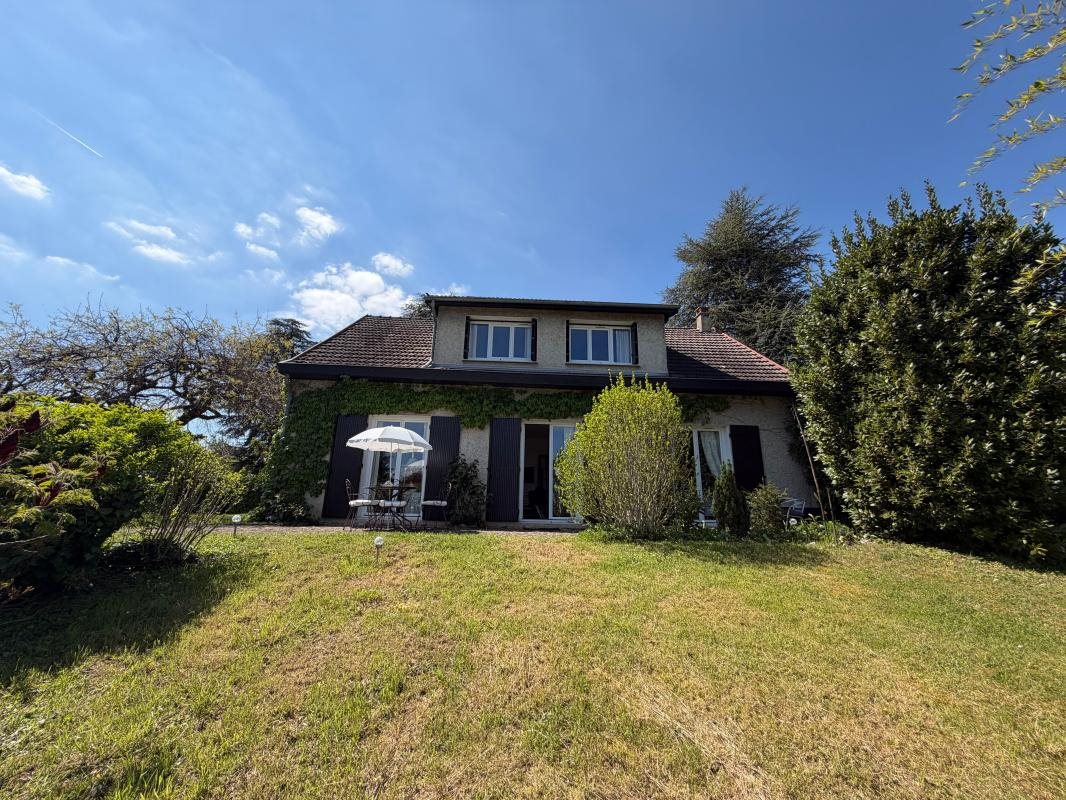 Maison à vendre, 218m², Saint-Cyr-au-Mont-d'Or