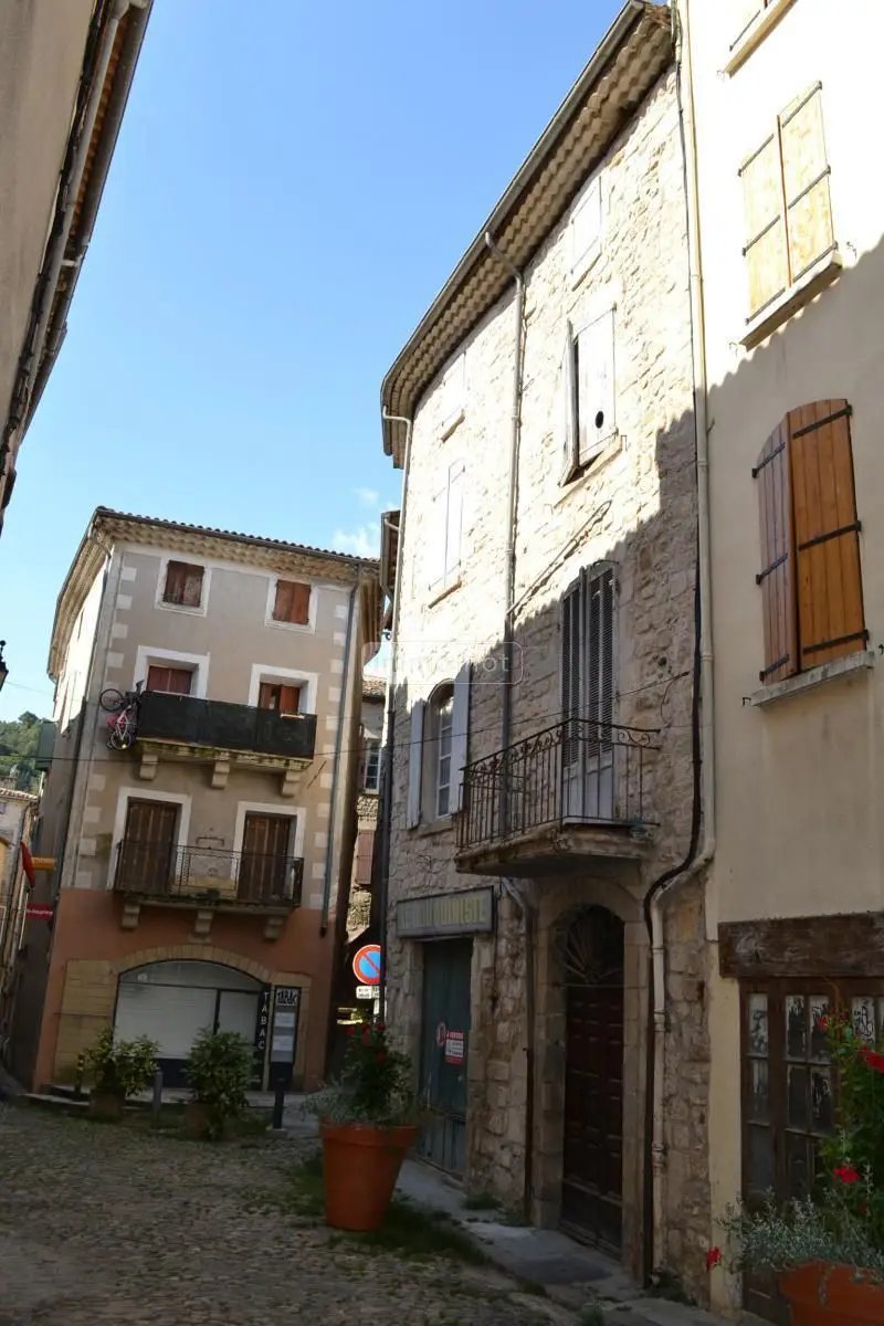 Maison à vendre, 140m², Largentière