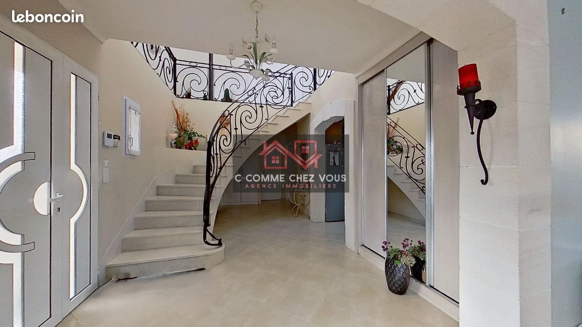Maison à vendre, 203m², Férolles-Attilly
