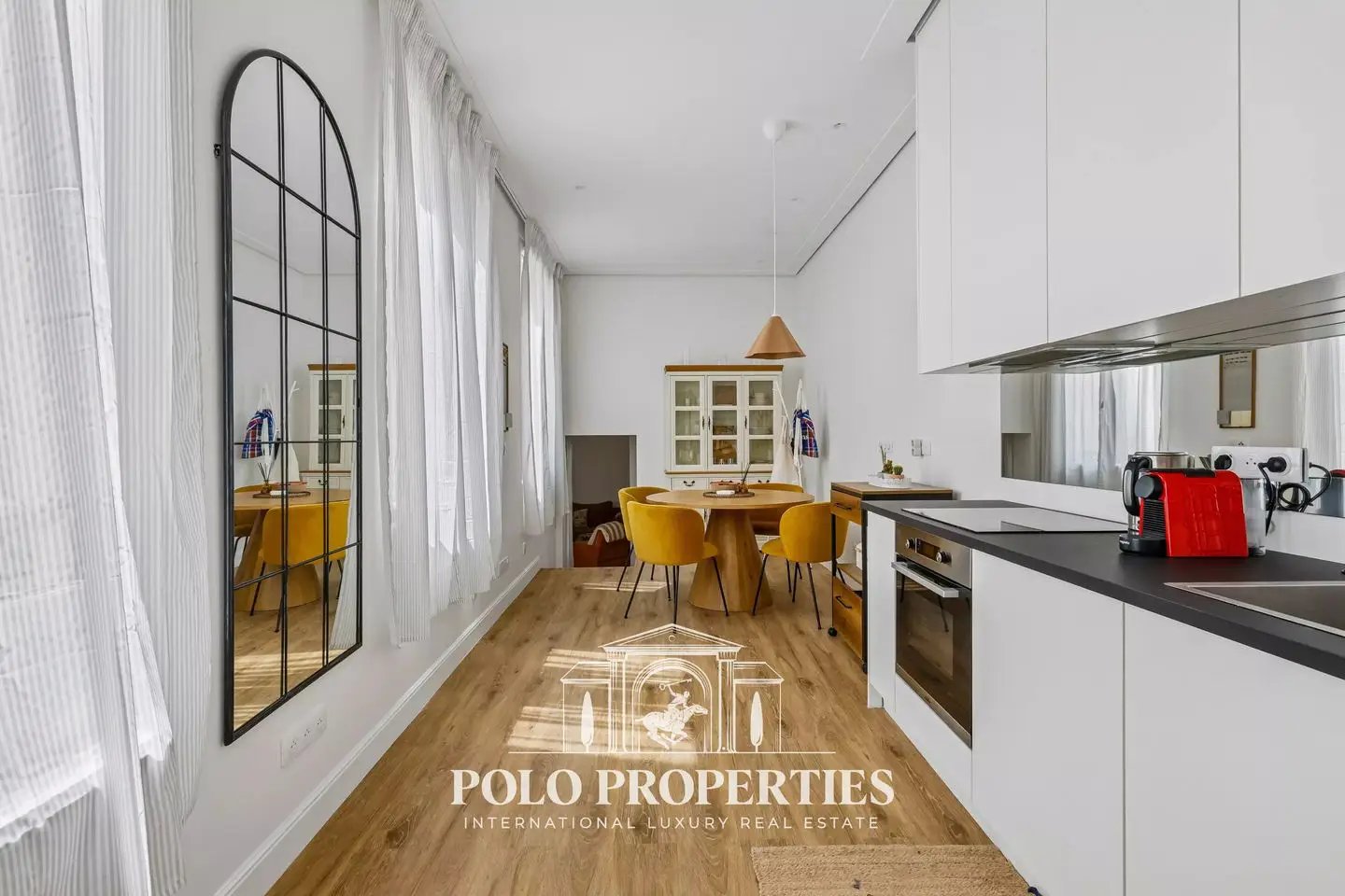 Appartement à louer, 51m², Paris 8ème