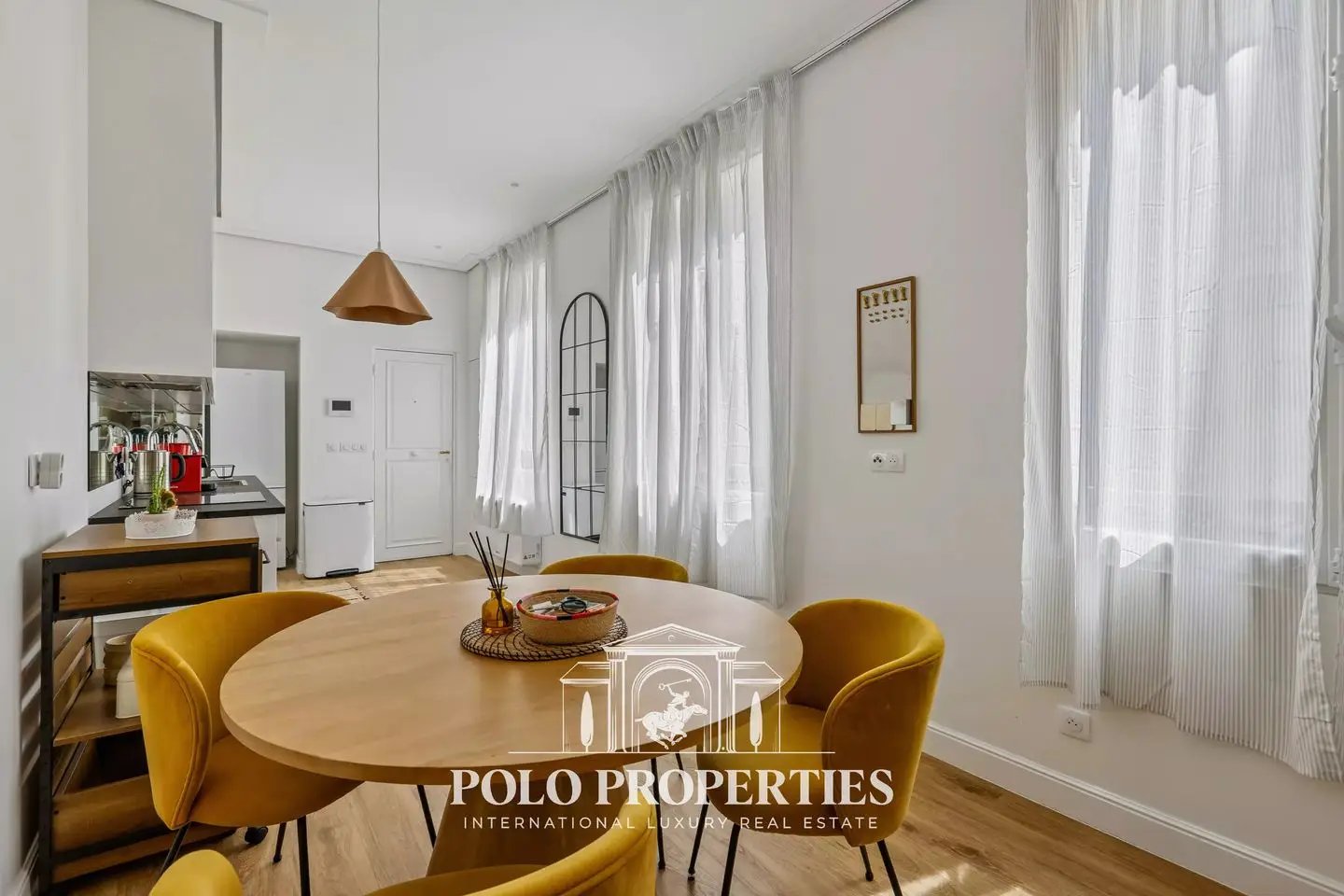 Appartement à louer, 51m², Paris 8ème