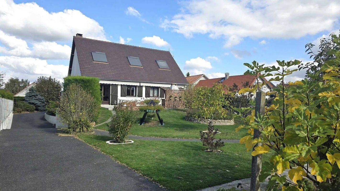 Maison à vendre, 142m², Pecqueuse