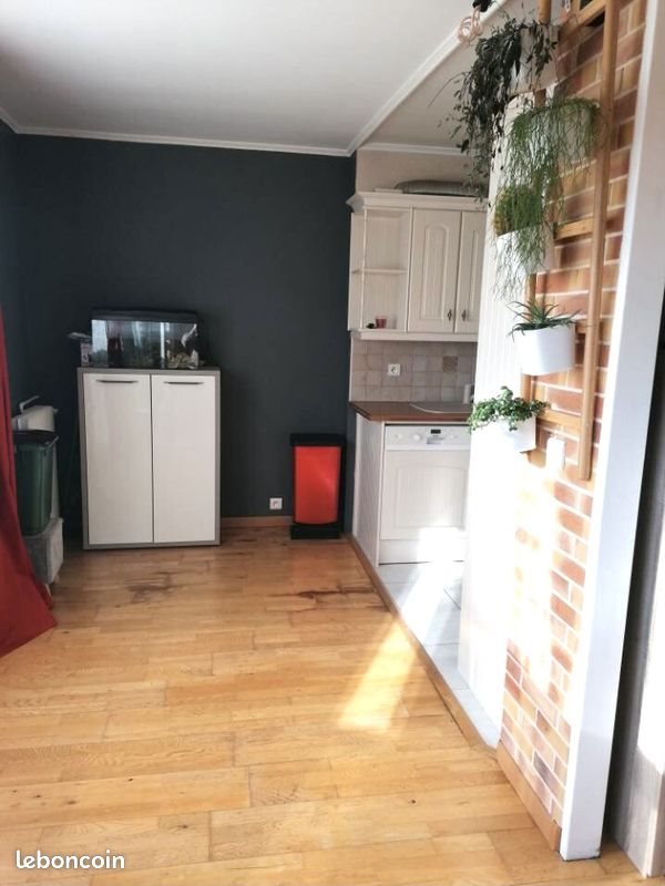 Appartement à louer, 59m², Bruyères-le-Châtel