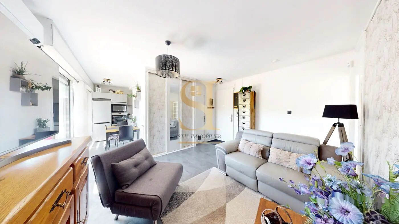 Appartement à vendre, 40m², Boussy-Saint-Antoine
