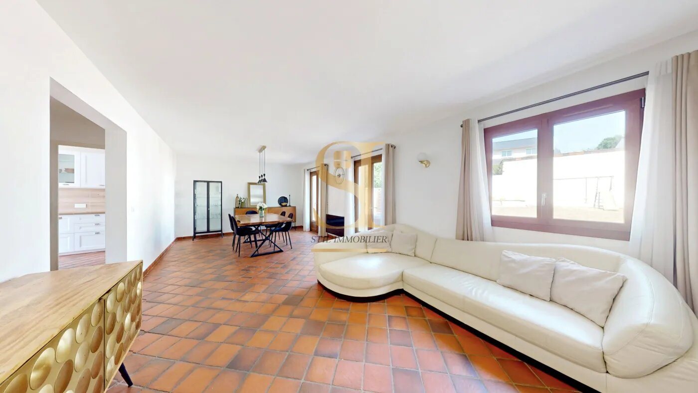 Maison à vendre, 111m², Varennes-Jarcy