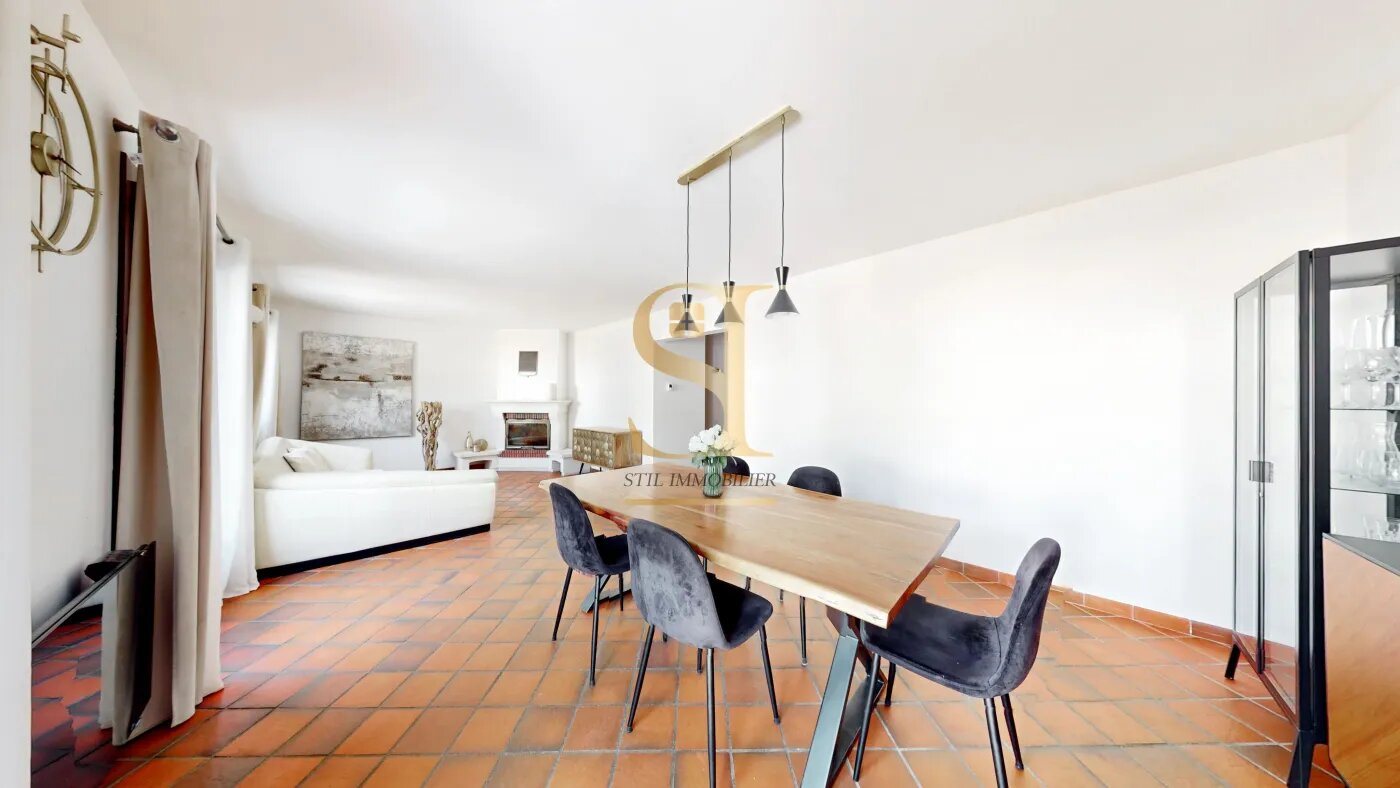 Maison à vendre, 111m², Varennes-Jarcy