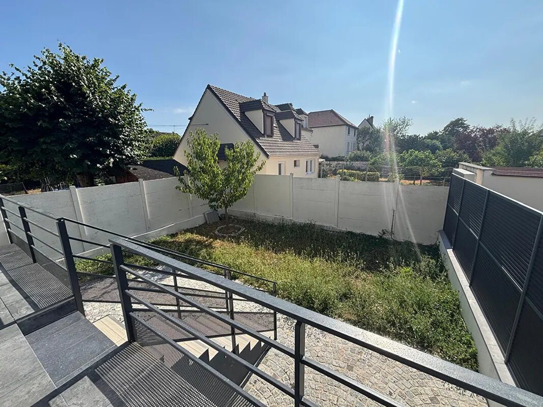 Maison à louer, 107m², Champs-sur-Marne