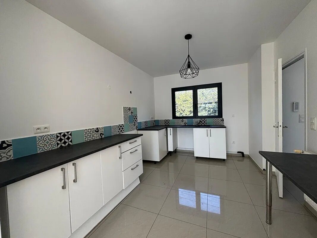 Maison à louer, 107m², Champs-sur-Marne
