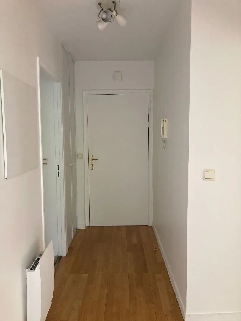 Appartement à louer, 65m², Suresnes