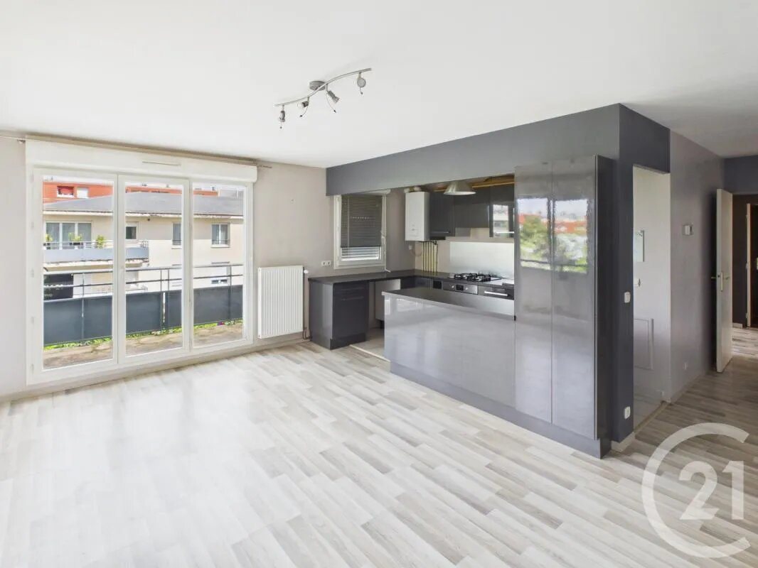 Appartement à vendre, 61m², Trappes