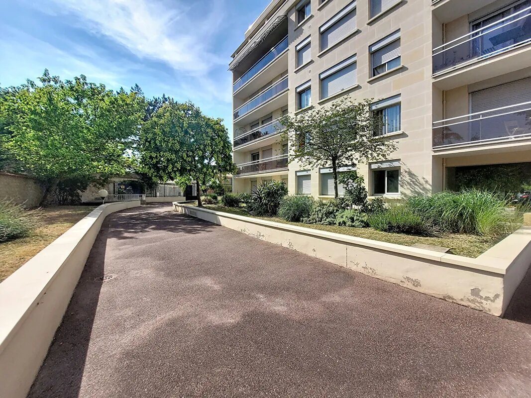 Appartement à vendre, 94m², Fosses