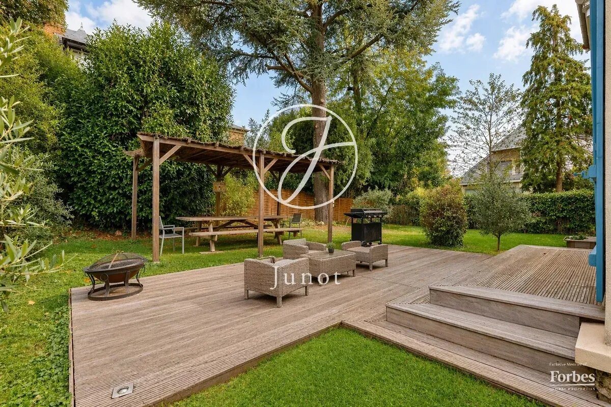 Maison à vendre, 184m², Garches