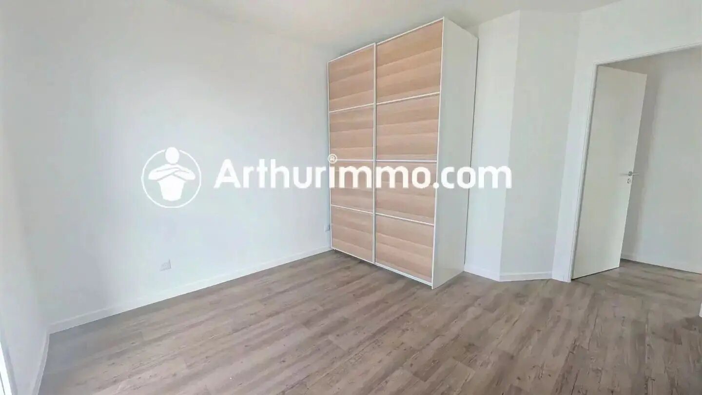 Appartement à vendre, 74m², Savigny-le-Temple