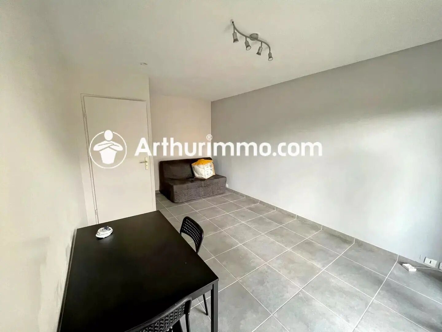 Appartement à louer, 22m², Moissy-Cramayel