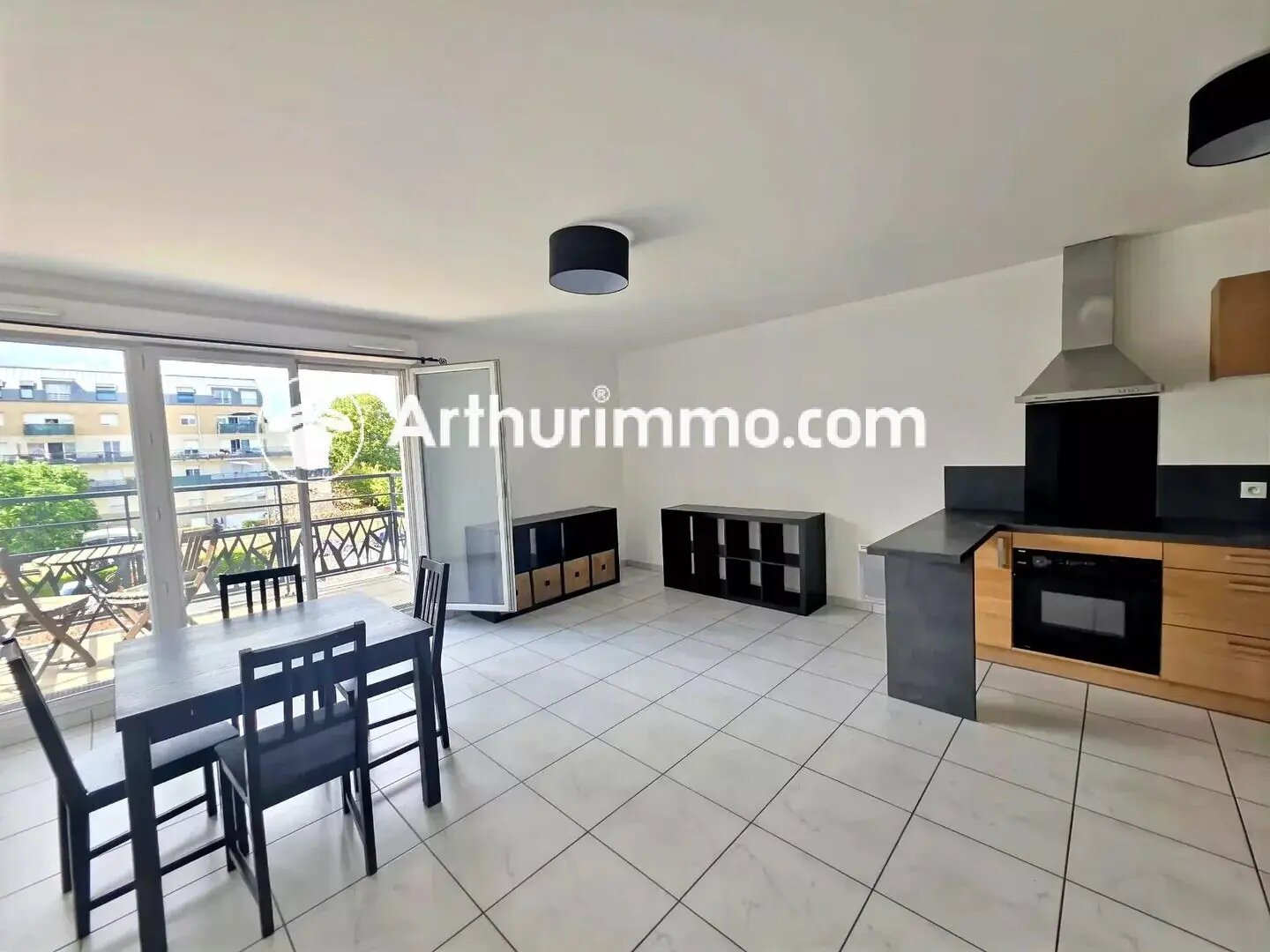 Appartement à vendre, 57m², Savigny-le-Temple