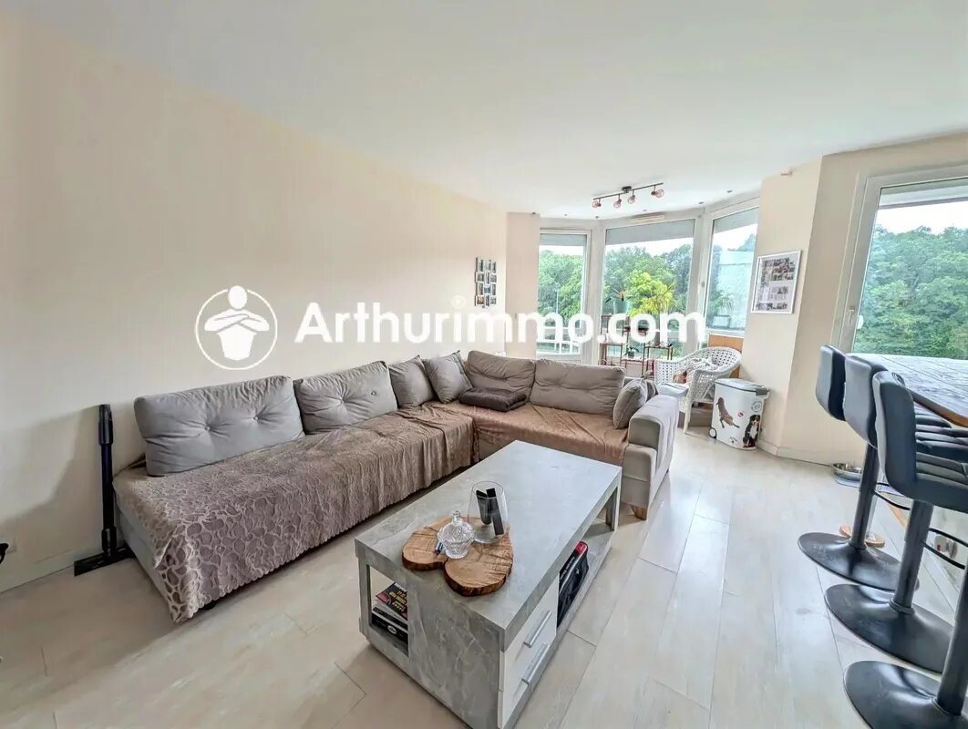 Appartement à vendre, 73m², Savigny-le-Temple