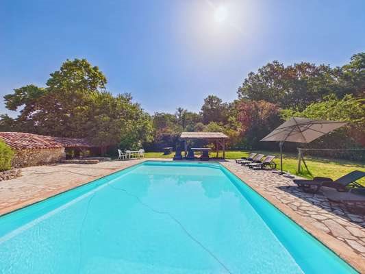 Maison à vendre, 500m², Neuvic