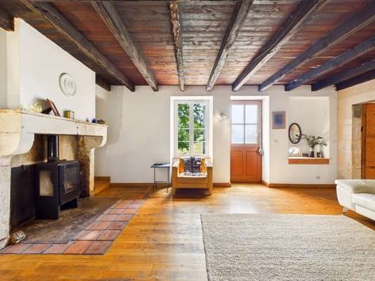 Maison à vendre, 321m², Montbron