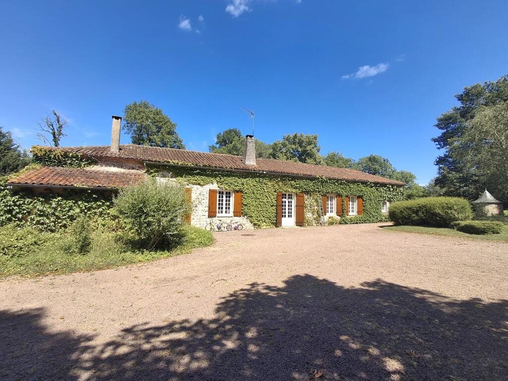 Maison à vendre, 320m², Luchapt