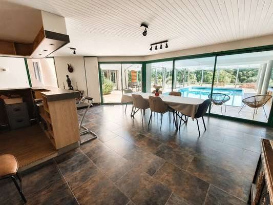 Maison à vendre, 430m², Bressuire
