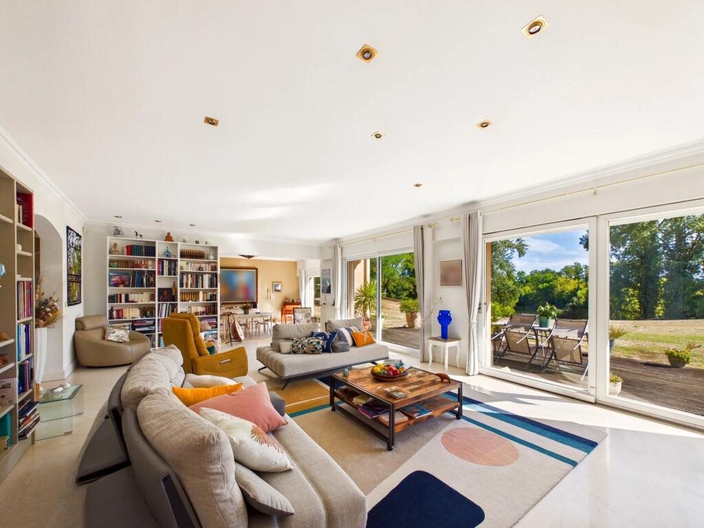 Maison à vendre, 370m², Le Fleix