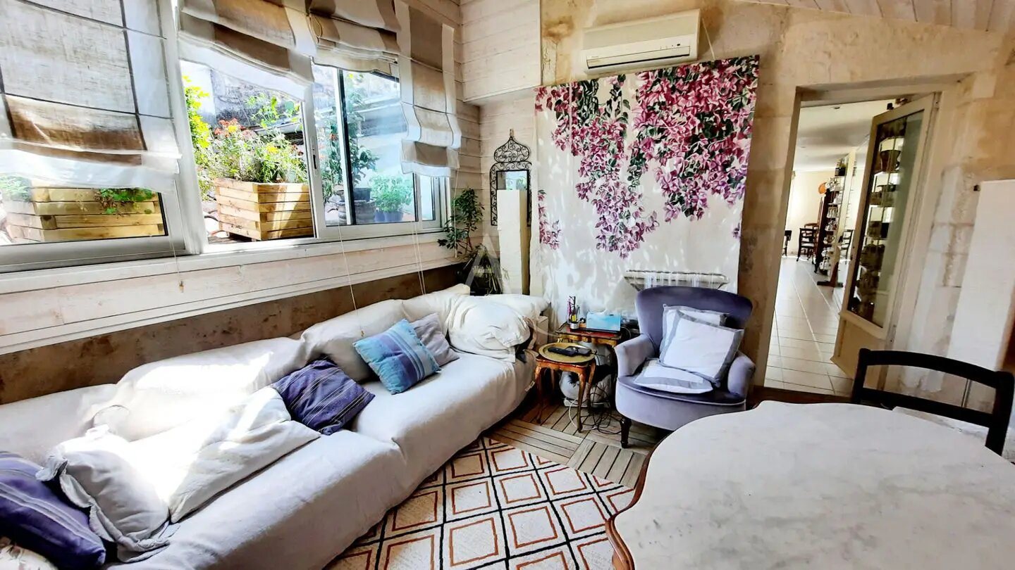 Maison à vendre, 116m², Saintes