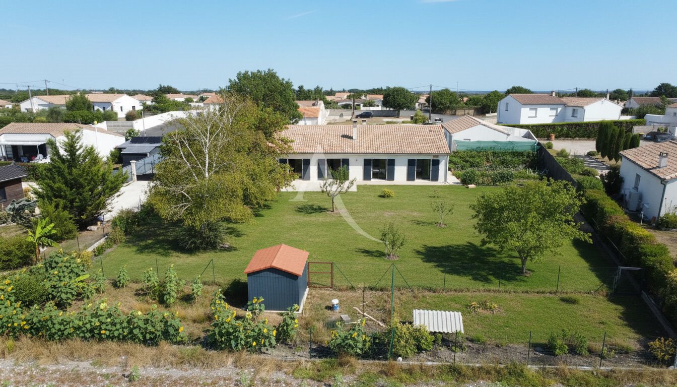 Maison à vendre, 120m², Semussac