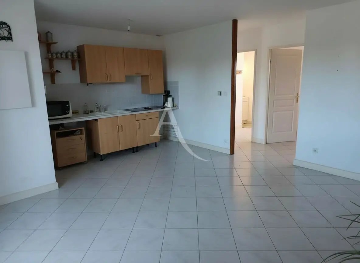 Appartement à vendre, 46m², Saintes