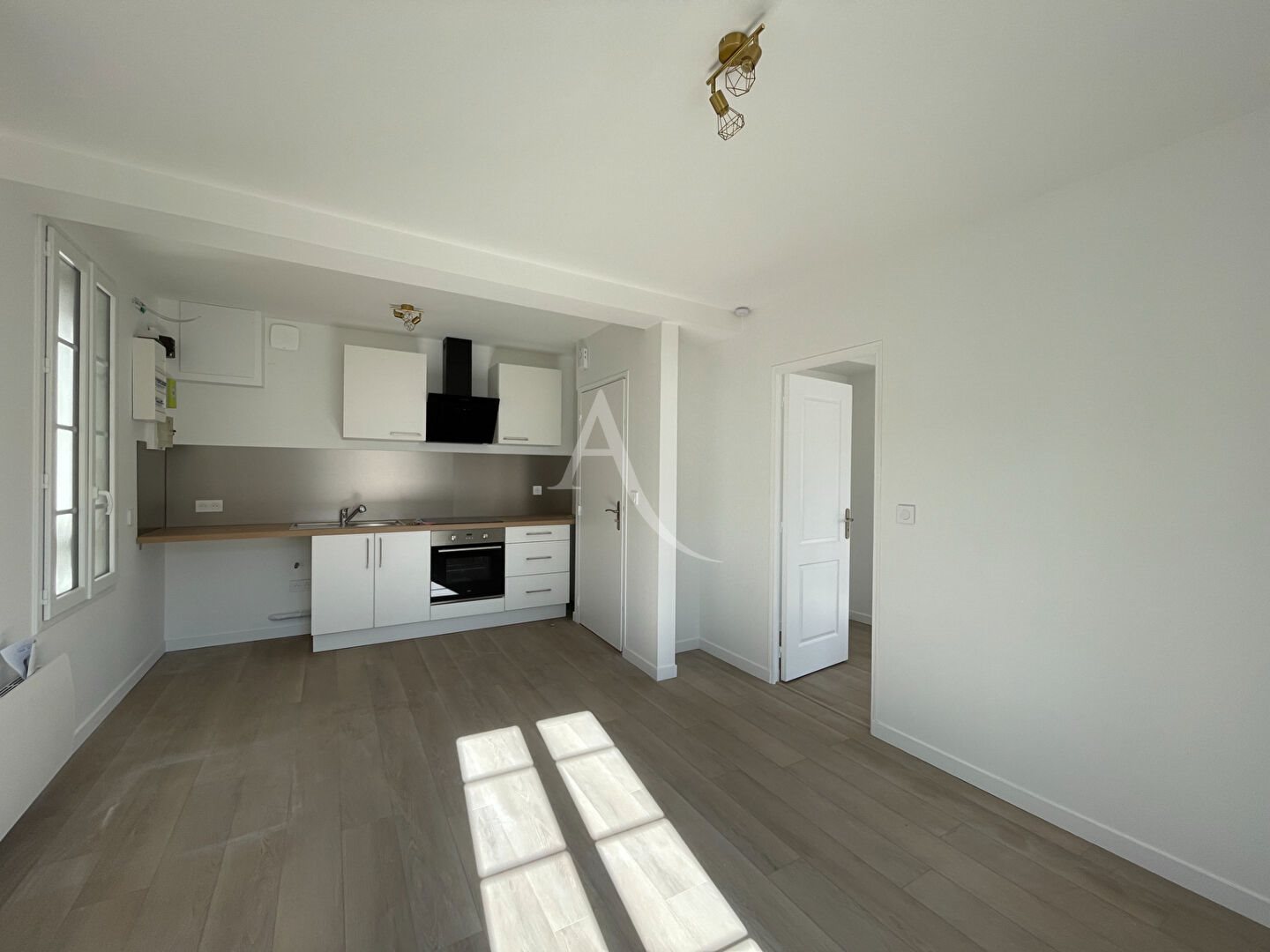 Appartement à louer, 32m², Saintes
