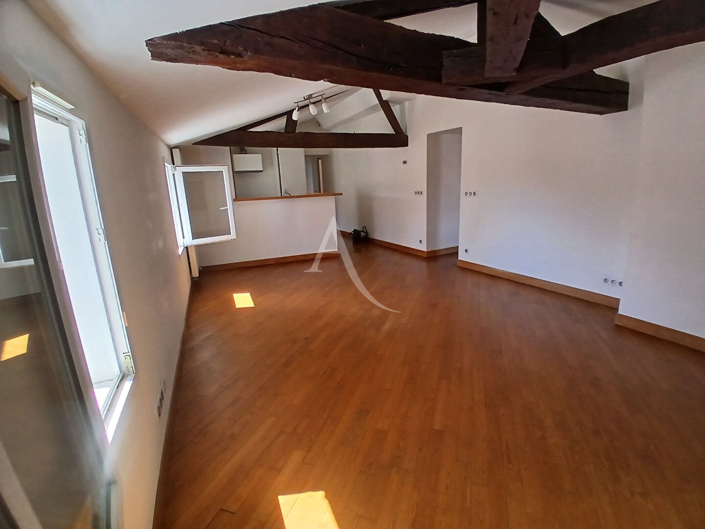 Appartement à vendre, 66m², Saintes