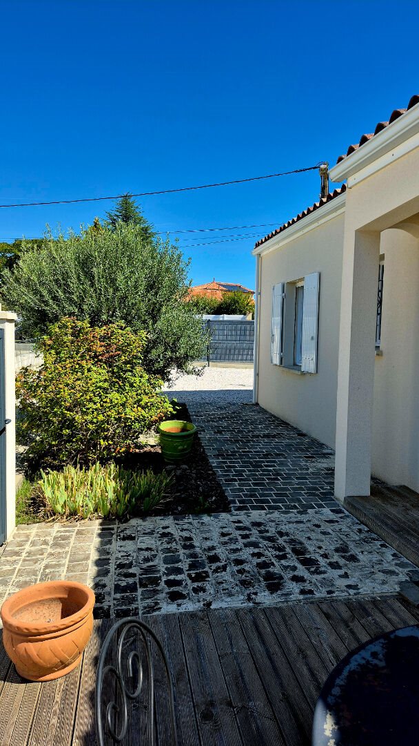 Maison à vendre, 84m², Saint-Georges-des-Coteaux