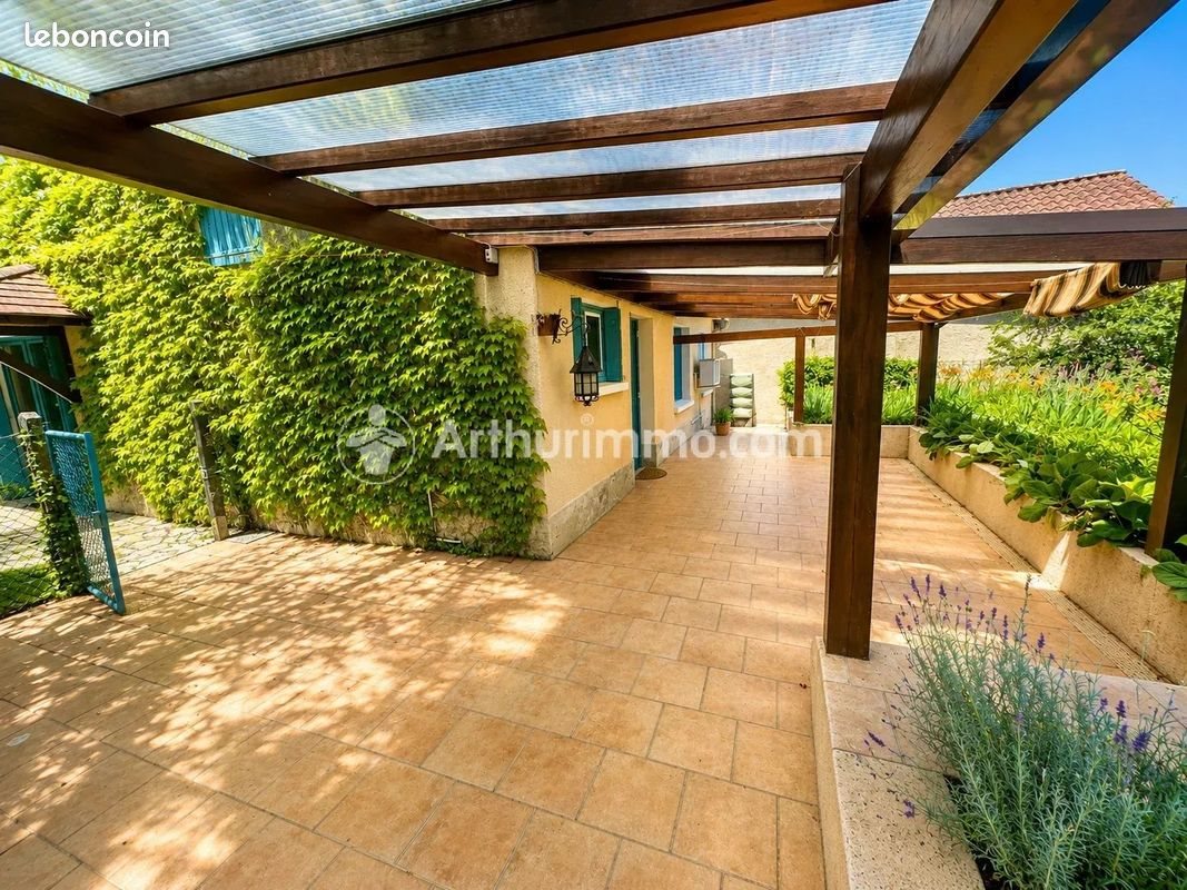 Maison à vendre, 101m², Neuvic