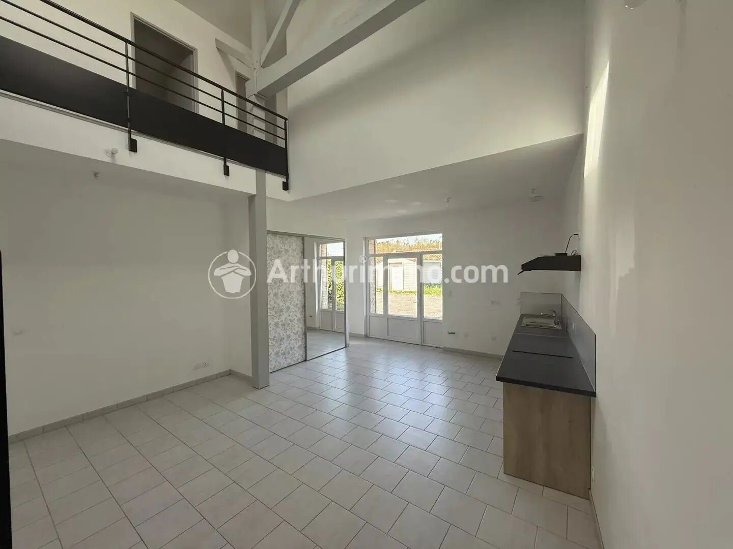 Maison à louer, 86m², Neuvic