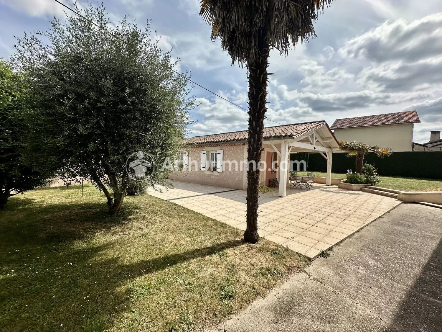 Maison à vendre, 206m², Saint-Léon-sur-l'Isle