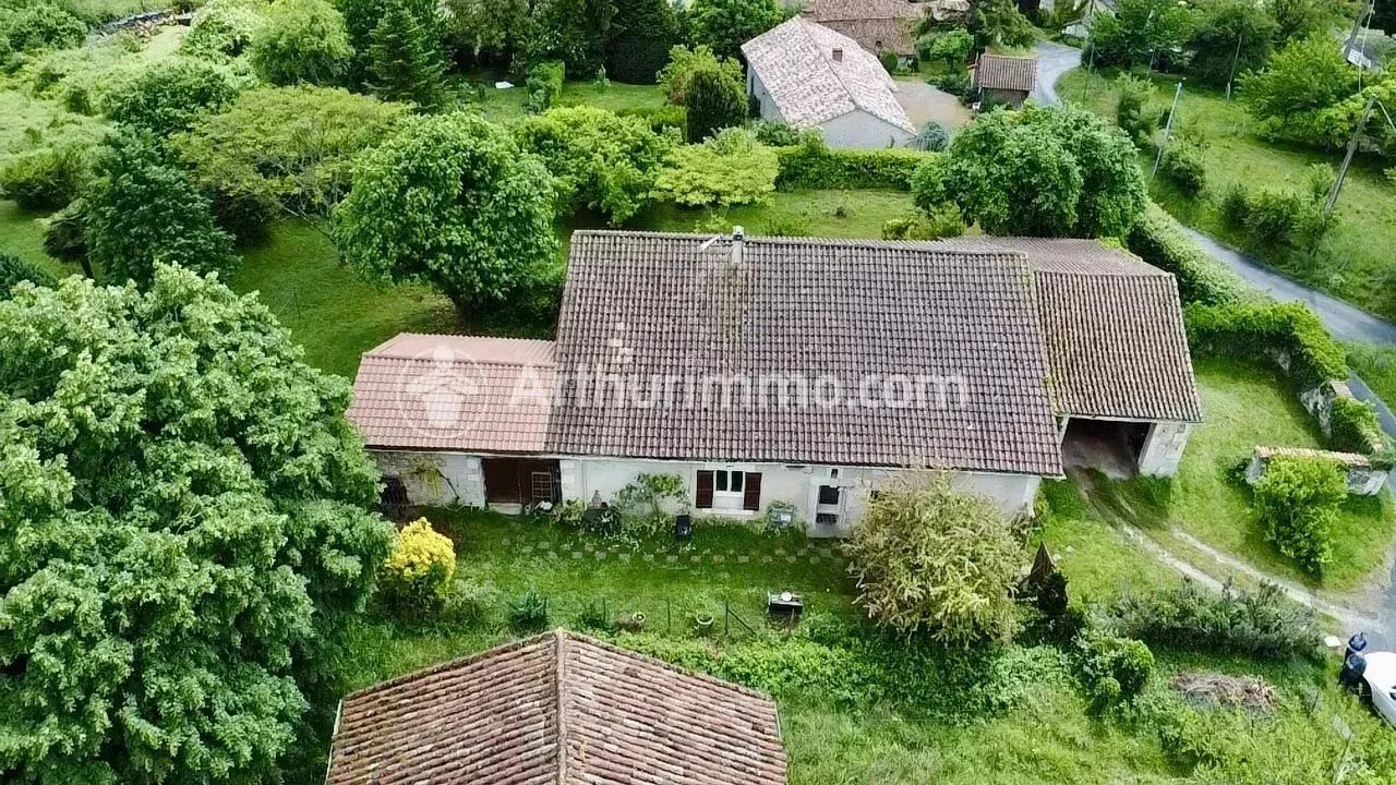 Maison à vendre, 170m², Mensignac