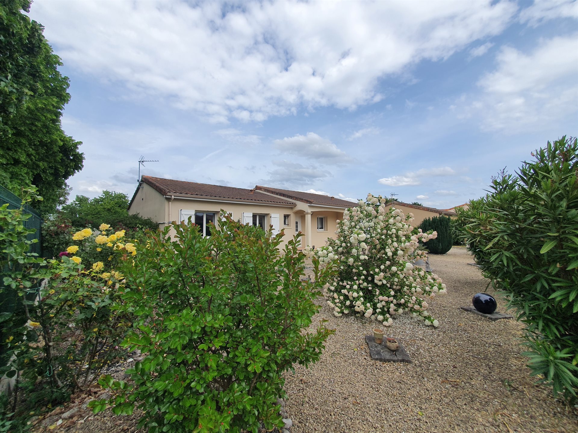 Maison à vendre, 95m², Neuville-de-Poitou
