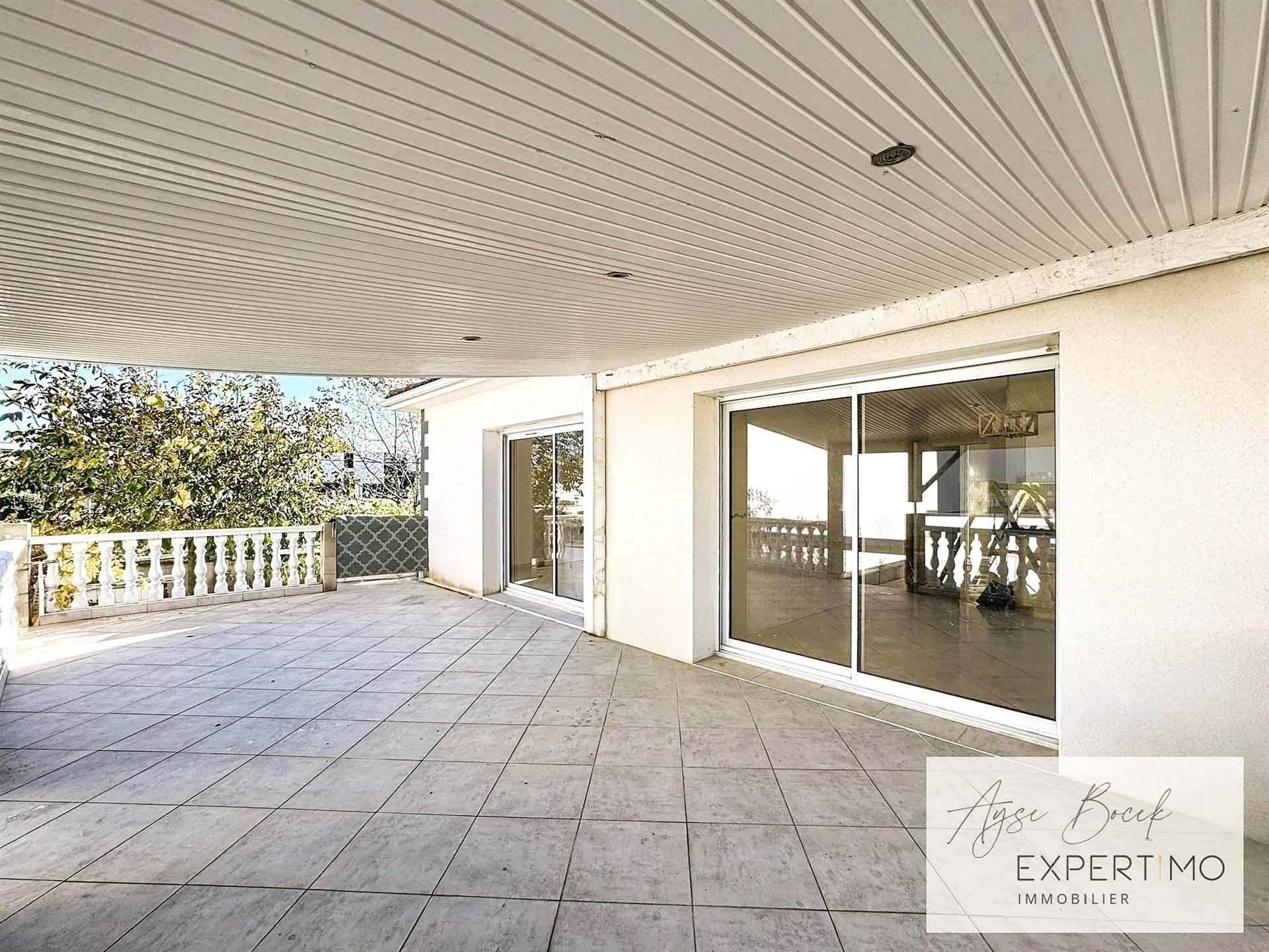 Maison à vendre, 128m², Chanas