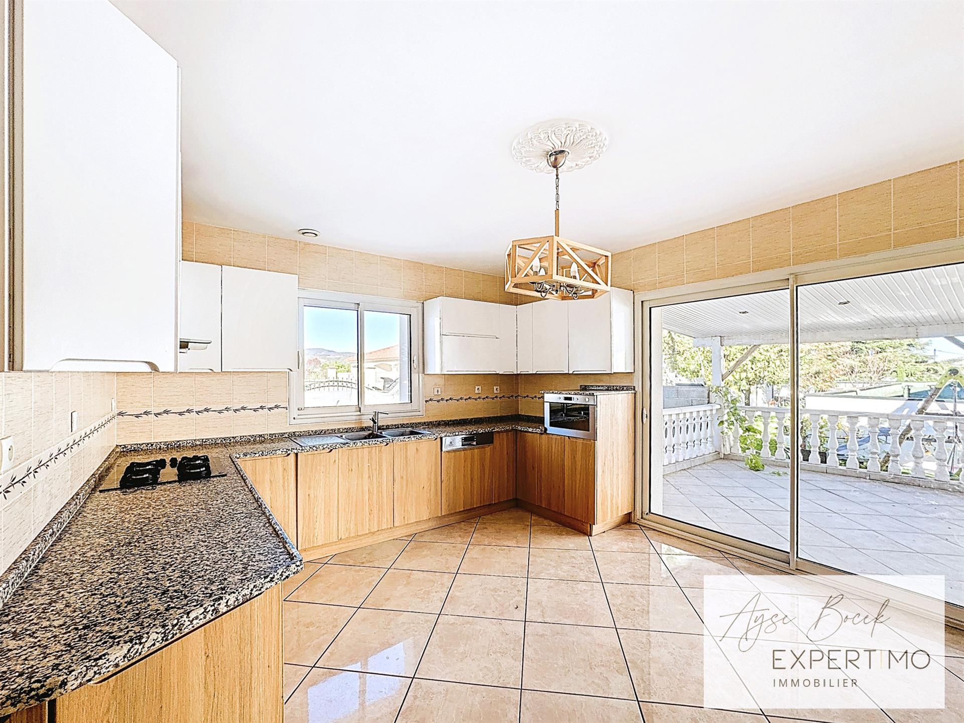 Maison à vendre, 128m², Chanas