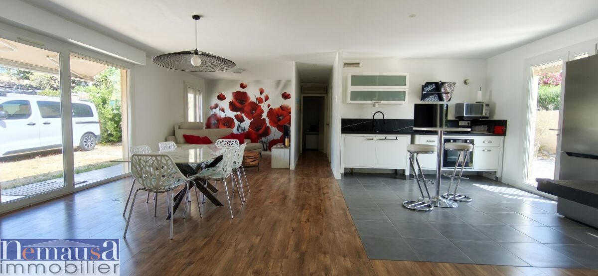 Maison à vendre, 94m², Nîmes