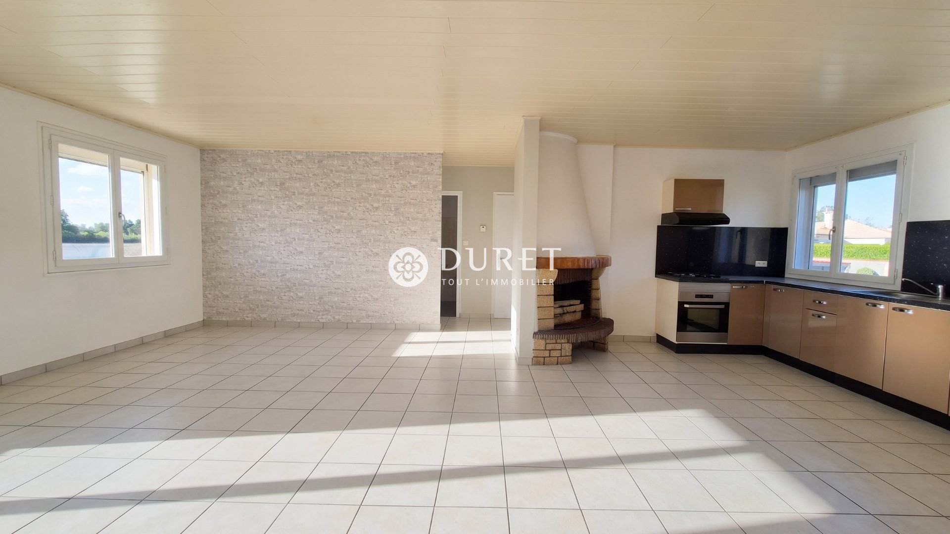 Maison à vendre, 90m², Nesmy
