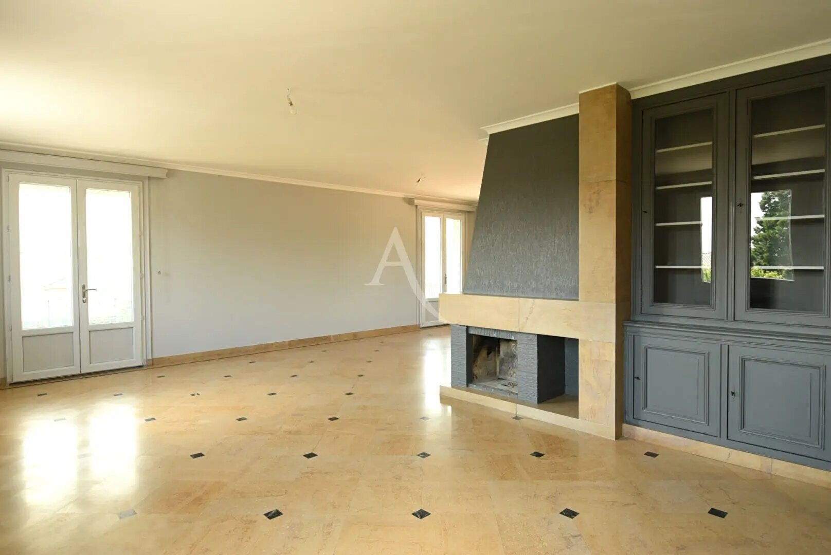 Maison à vendre, 250m², Charnay-lès-Mâcon