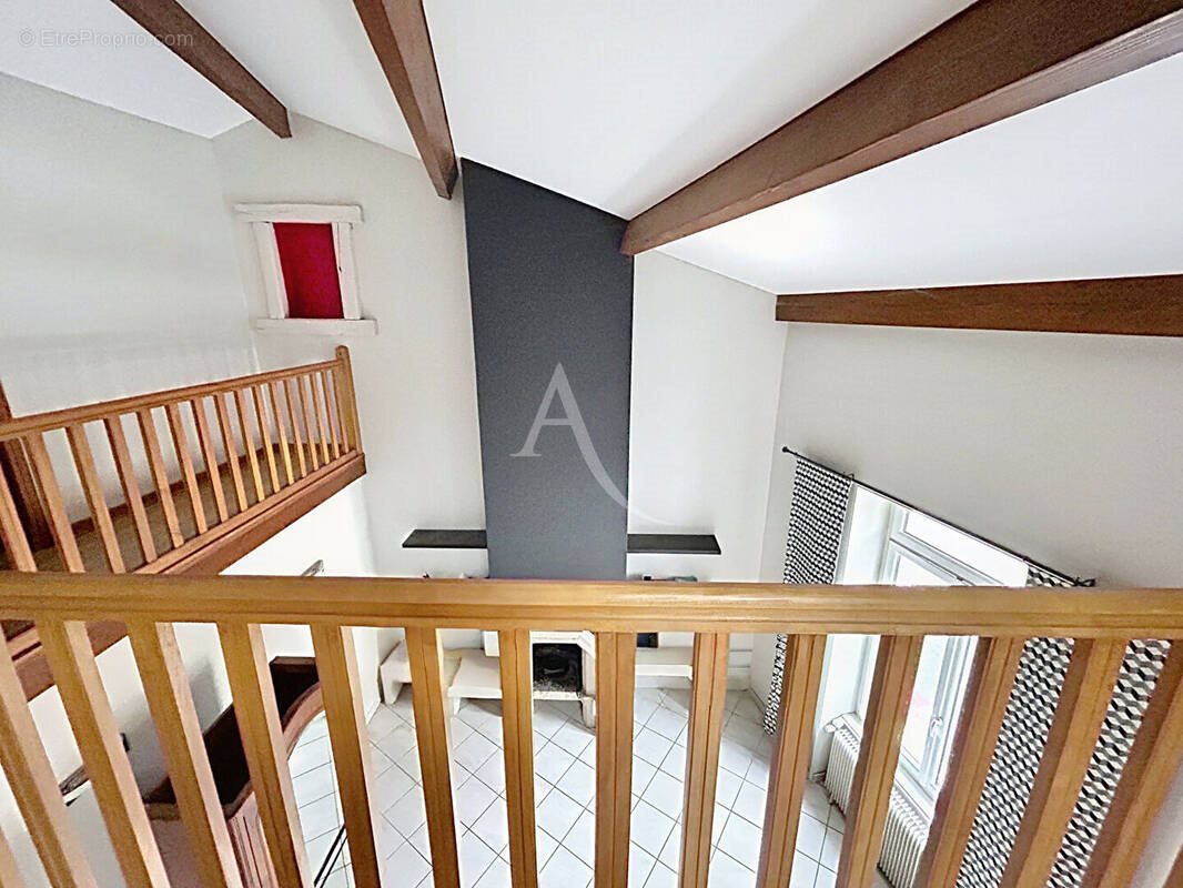 Appartement à vendre, 143m², Mâcon