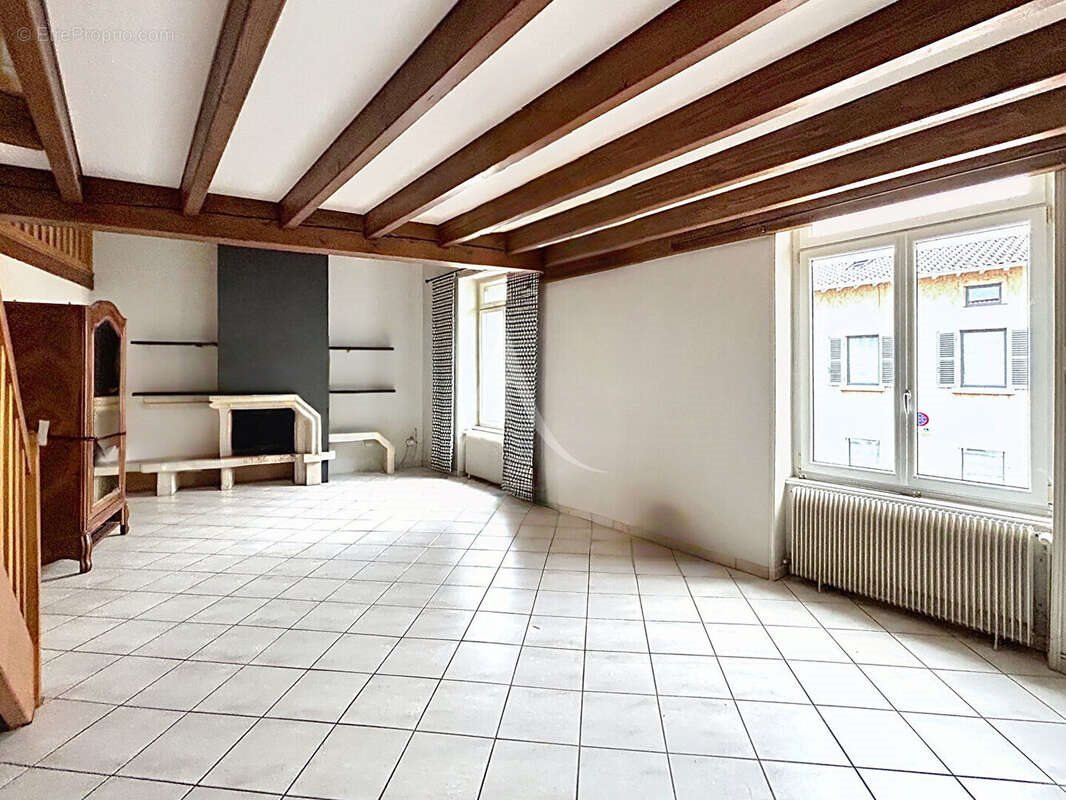 Appartement à vendre, 143m², Mâcon