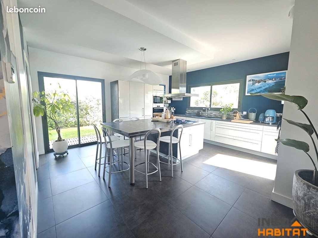 Maison à vendre, 226m², La Mézière