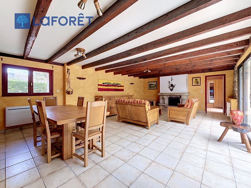 Maison à vendre, 162m², Cléguer
